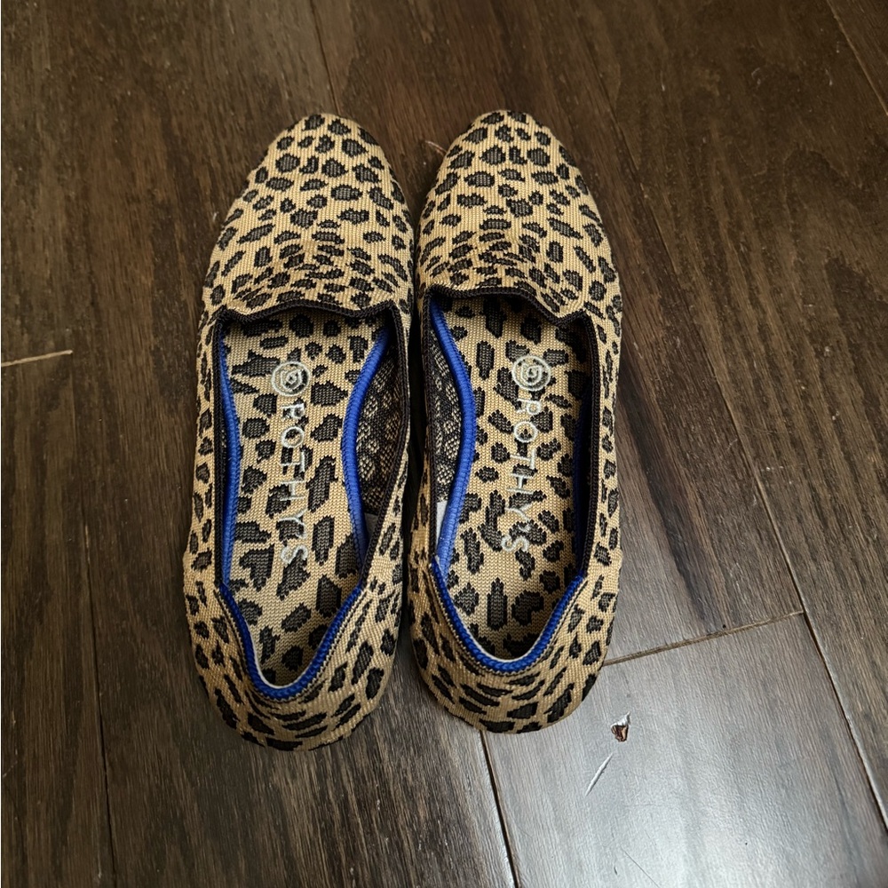 Rothy’s the Loafer leopard spotted 6.5 EUC
